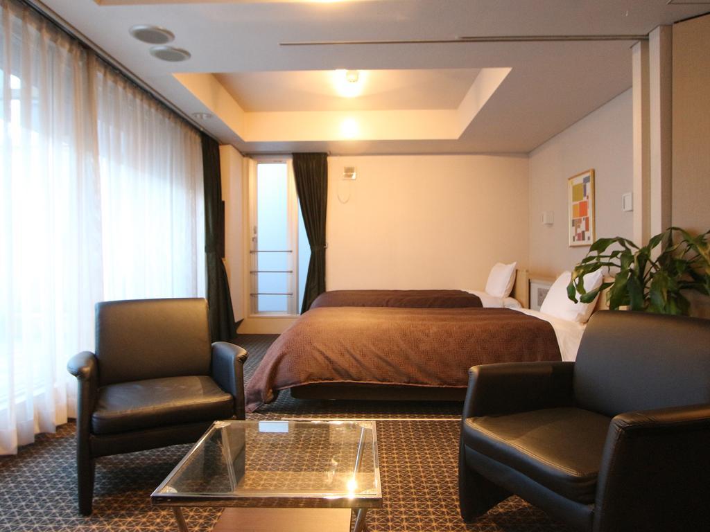 Hotel Livemax Budget Korakuen Токио Номер фото