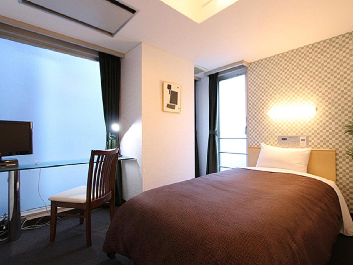 Hotel Livemax Budget Korakuen Токио Экстерьер фото
